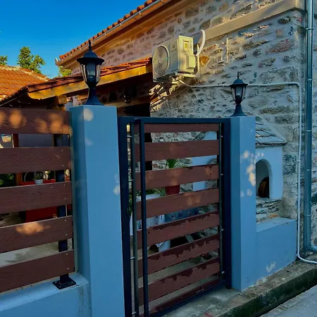 Niki Cottage Volos Exterior foto