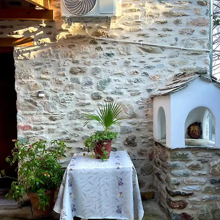 Niki Cottage Volos Exterior foto